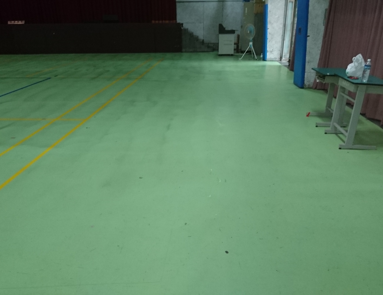 高中體育館EPOXY地板清潔_施工
