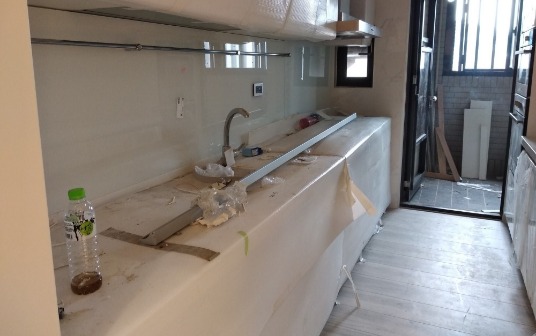 裝潢後房屋廚房清潔