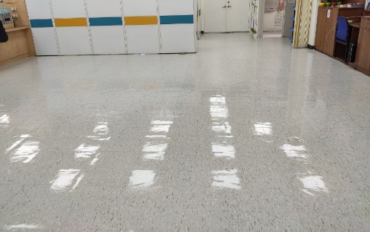 塑膠地板除臘辦公室清潔